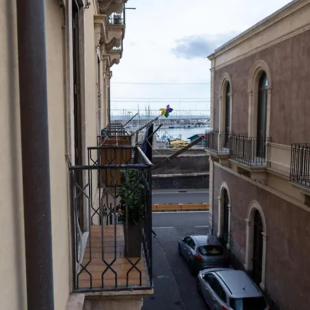 Molo Di Levante Catania Exterior photo